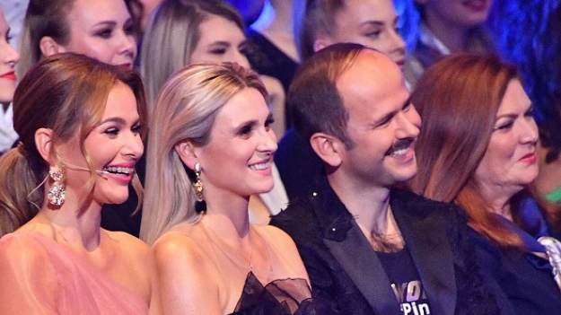 RMF Extra: Jak wygląda syn Sławomira i Kajry? Kordian pozował, będąc tuż przed obiektywem!