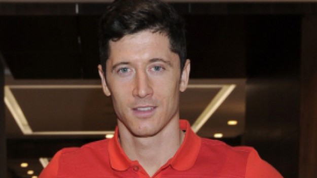 RMF Extra: Robert Lewandowski: Paweł Jawor dowiedział się, czego słucha piłkarz! "Przeważnie r&b hip hop..."