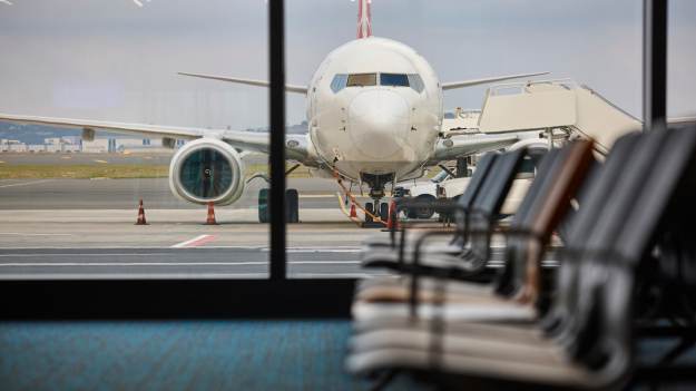 Linie lotnicze odwołują i uziemiają loty. Ziści..