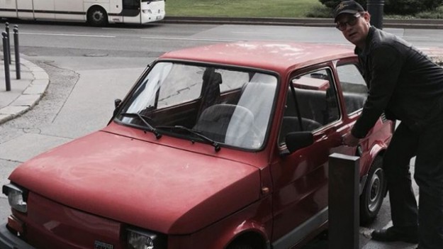 RMF Extra: Tom Hanks sprawił sobie nowy samochód! Poznajecie?