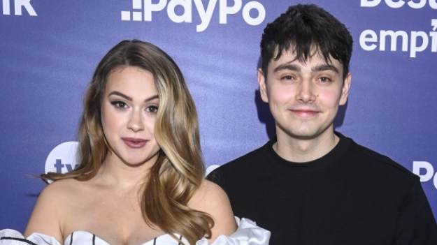 RMF Extra: Sylwia Przybysz odsłoniła ciążowy brzuch. Fani znają już płeć dziecka? [FOTO]