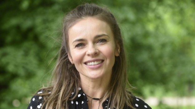 RMF Extra: Edyta Herbuś w stroju kąpielowym na Mazurach. Widok sprawił, że fanom opadły szczęki [FOTO]