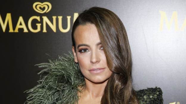 RMF Extra: Anna Mucha pozuje na łóżku. Od tego rozpoczął się jej dzień. Fani: "Ślicznie" [FOTO]