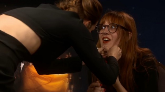 RMF Extra: Emma Watson przerwała wywiad, by zrobić coś, czego dziennikarka zupełnie się nie spodziewała!