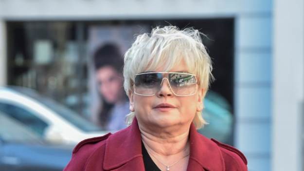 RMF Extra: Katarzyna Figura w sesji okładkowej. Zapozowała z córkami. Tak dziś wyglądają Kaszmir i Koko [FOTO] 