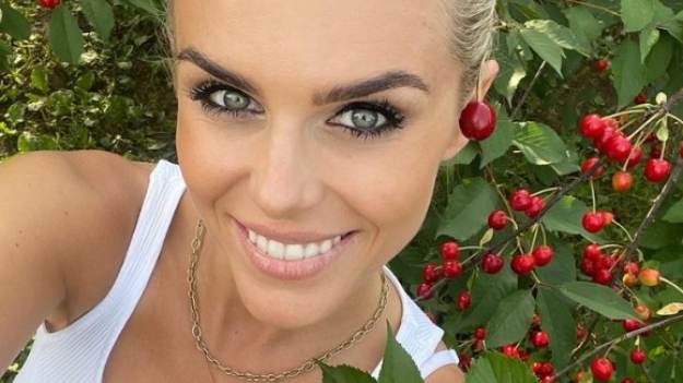 RMF Extra: Marlena Muranowicz w stroju kąpielowym. Żona Marcina Mroczka podzieliła się gorącym kadrem prosto z plaży [ZDJĘCIE]