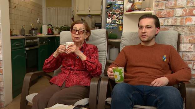 RMF Extra: Dramatyczne wieści od rodziny z "Gogglebox". Zapłakani członkowie błagają o modlitwę. Chodzi o babcię