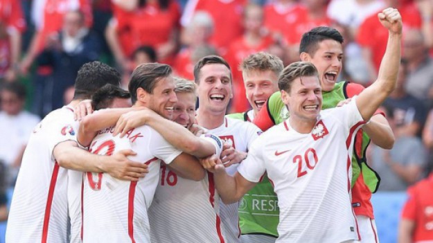 RMF Extra: Losowanie grup na Mistrzostwa Świata 2018. Wiemy, z kim zagra Polska!