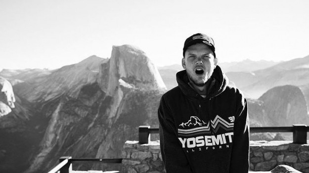 RMF Extra: Avicii prawdopodobnie popełnił samobójstwo przy pomocy tłuczonego szkła