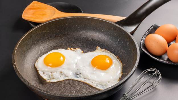RMF Extra: Na jakim tłuszczu smażyć jajka? Mało kto o tym wie