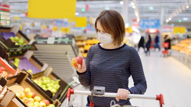 RMF Extra: Apel od sprzedawcy sklepu. "Nie ubliżajcie nam, bo my to robimy dla Was"!