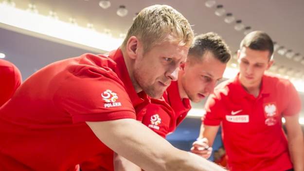 RMF Extra: Stan zdrowia Kamila Glika: "Lekki wstrząs. 2 zęby wybite". Piłkarza wypisano ze szpitala