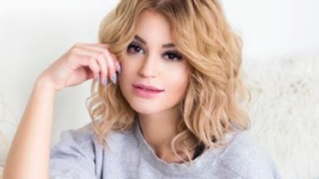 RMF Extra: Hororata Skarbek wyprzedaje ubrania z własnej szafy! 