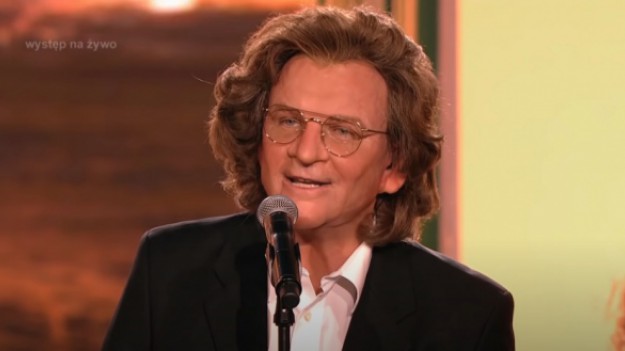 RMF Extra: "Twoja twarz brzmi znajomo 14". Znamy zwycięzcę! W finale wystąpił jako Zbigniew Wodecki. Internauci podzieleni...