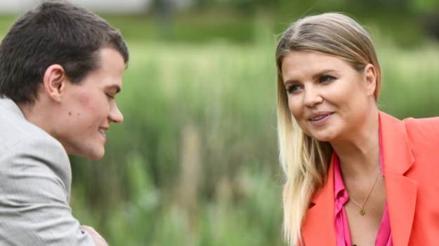 RMF Extra: "Rolnik szuka żony". Zdjęcie z finału usunięte z sieci. Przechwycili je internauci! "Za dużo zdradzone"