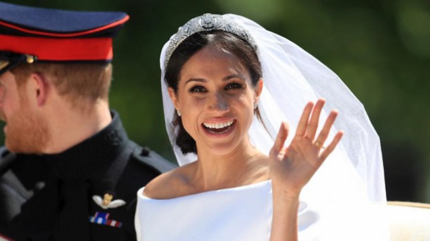 RMF Extra: Księżna Meghan ukryła w swojej ślubnej kreacji coś naprawdę wyjątkowego