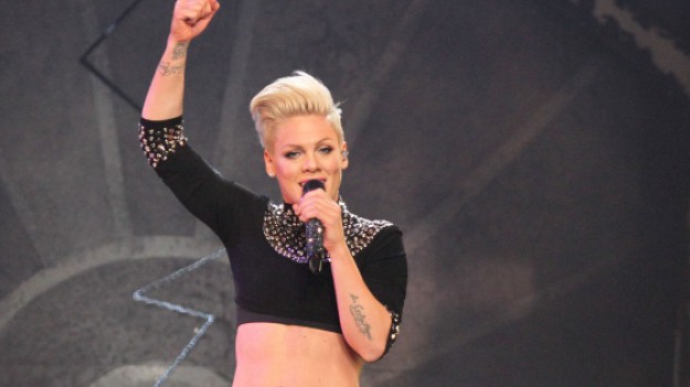 RMF Extra: Pink: Możesz spędzić babski wieczór z Pink! Sprawdź jak i wygraj bilety