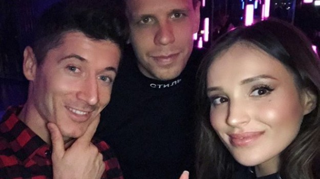 RMF Extra: Dzieci Lewandowskich i Szczęsnych na pierwszym wspólnym zdjęciu