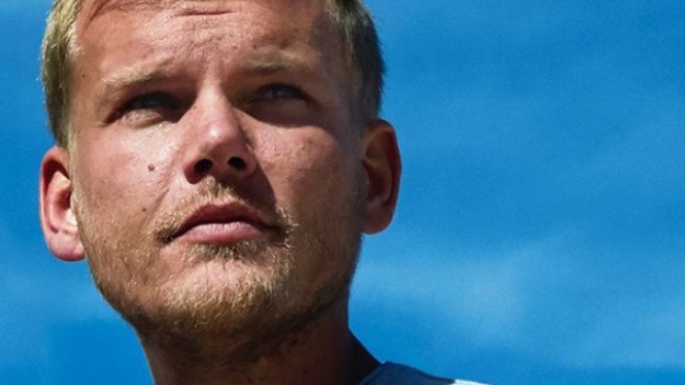 RMF Extra: Nowe oświadczenie rodziny Aviciiego. DJ wciąż nie został pochowany