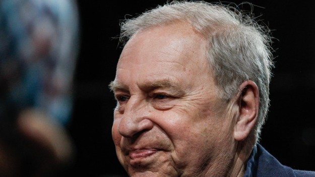 RMF Extra: Jerzy Stuhr o swoim życiu po udarze. "Mama w niebie wynegocjowała, że jeszcze mogę tu pobyć"