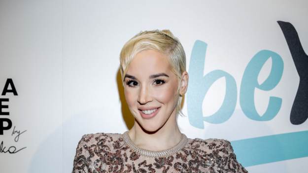 RMF Extra: Lil Masti niczym Królowa Śniegu! Aniela nie boi się zimy i pozuje bez kurtki [ZDJĘCIA]