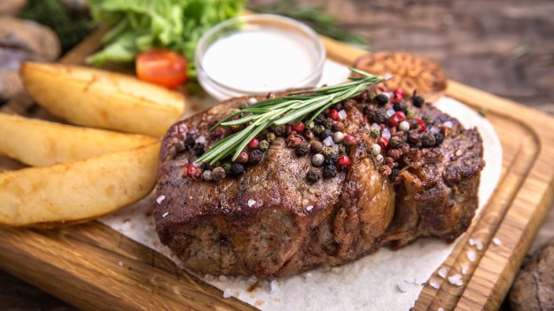 RMF Extra: Karkówka z miodem i musztardą według Ani Starmach