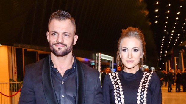 RMF Extra: Eliza i Trybson z "Warsaw Shore" na zdjęciach z wesela. Odważna stylizacja oczarowała fanów