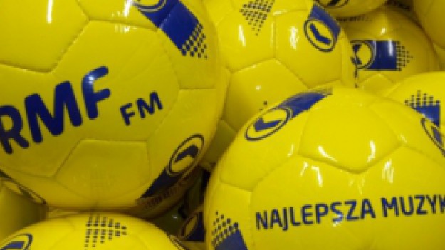 RMF Extra: Reprezentacja Polski w piłce nożnej: Szał na "kapkowanie"! Wszyscy chcą odpowiedzieć na wyzwanie Bońka