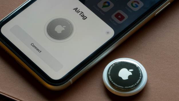 RMF Extra: Pozew zbiorowy przeciwko Apple. Chodzi o popularne lokalizatory