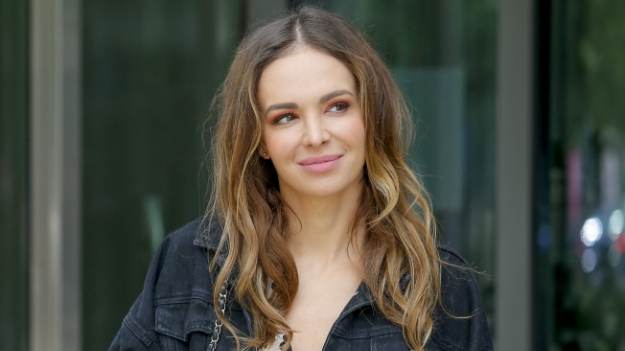 RMF Extra: Anna Wendzikowska na wakacjach. Relaks przy basenie zamieniła w gorącą sesję foto! [ZDJĘCIE]