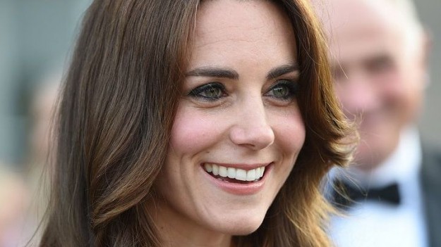 RMF Extra: Tak za każdym księżna Kate ukrywa swoją ciążę!