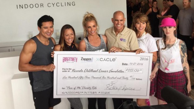 RMF Extra: Britney Spears przekazała 2 miliony dzieciom walczącym z rakiem