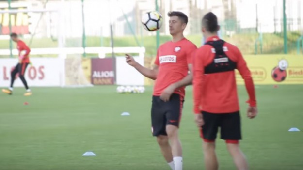 RMF Extra: Trening polskich piłkarzy przed meczem Dania-Polska. W jakiej są formie?