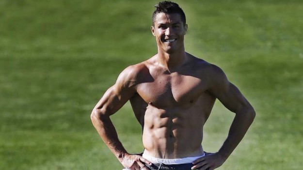 RMF Extra: Cristiano Ronaldo: Ideał męskiej urody?