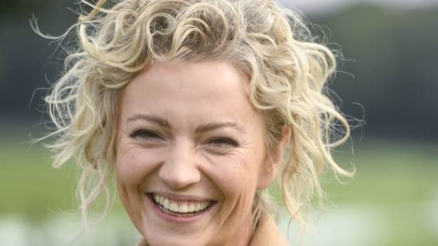 RMF Extra: Dorota Szelągowska przeszła metamorfozę. Internauci nie mogą jej rozpoznać [FOTO]