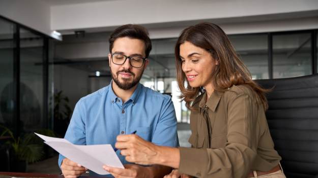 Tych 8 zwrotów używają ludzie z niskim IQ...