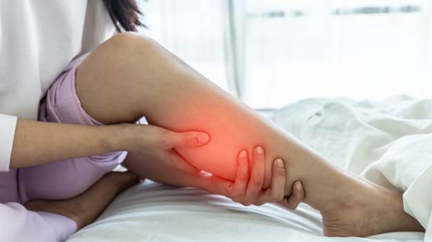 RMF Extra: Domowe sposoby na zakwasy. Co pomoże? Sprawdź, jak złagodzić ból po treningu czy wycieczce w góry