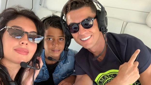 RMF Extra: Cristiano Ronaldo na rajskich wakacjach z rodziną! 