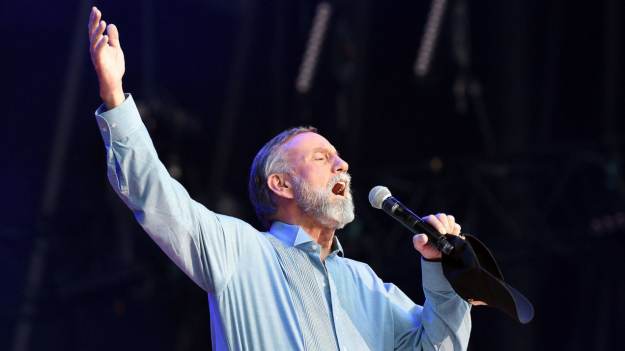 Poważny wypadek legendy country. Wydano..