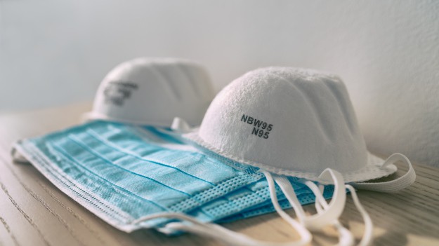 RMF Extra: Co dalej z maseczkami? "Dziś lub jutro będziemy o tym komunikowali" - oznajmił minister zdrowia