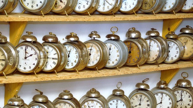 RMF Extra: Zmiana czasu już w ten weekend. Kiedy przestawiamy zegarki?