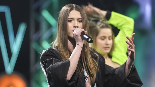 RMF Extra: Roksana Węgiel zatrzymana przez policję. "Prosiliśmy policjanta, żeby nas puścił, ale nie udało się"