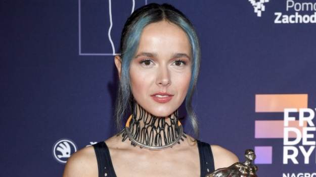 RMF Extra: Brodka po 12 latach wydała singiel po polsku. "Sadza" już dostępna! [WIDEO] 