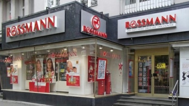 RMF Extra: Nowa promocja 2+2 w Rossmannie! Co kupimy taniej?