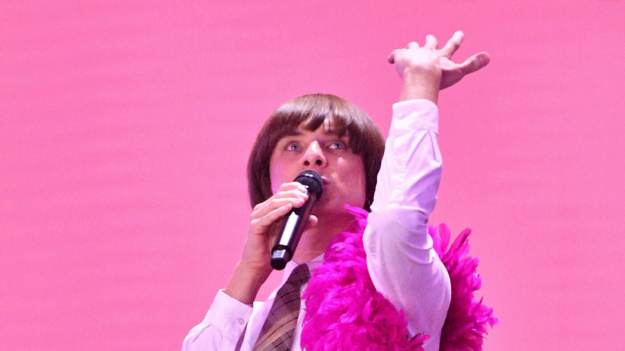 RMF Extra: Ralph Kaminski niczym prawdziwy buntownik! Muzyk pokazał zdjęcie sprzed lat [FOTO] 