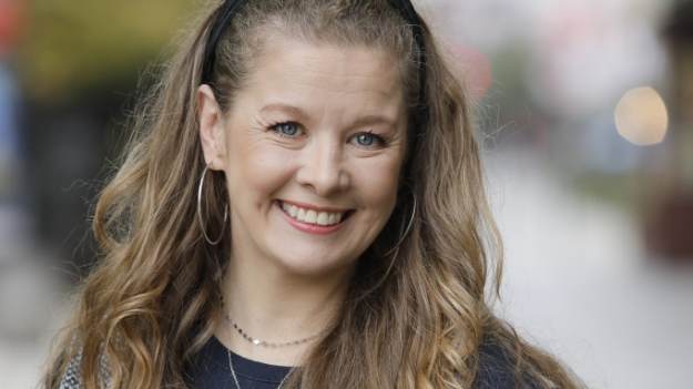 RMF Extra: Anna Powierza w stroju kąpielowym. Aktorka pokazała, jak morsuje! "Brawo za odwagę" [WIDEO]