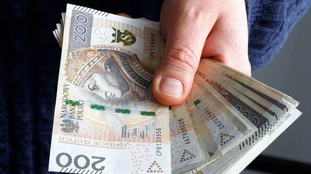 RMF Extra: "Jestem milionerem, ale ukrywałem swój majątek przed rodziną". O fortunie dowiedzieli się z telewizji