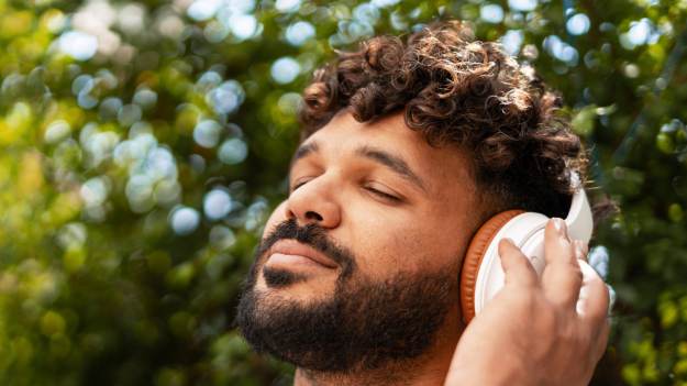 Wrócił na szczyt po ponad pół wieku! Ten hit..