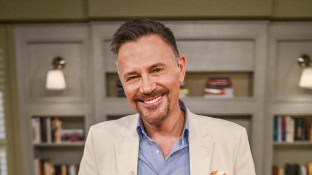 RMF Extra: Krzysztof Ibisz sprzedał na licytacji swój Paszport Polsatu. Kto i za ile go kupił?