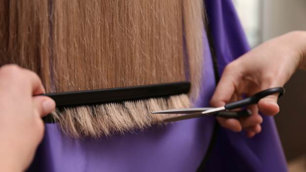 RMF Extra: Tych 6 rzeczy nigdy nie rób przed wizytą u fryzjera!